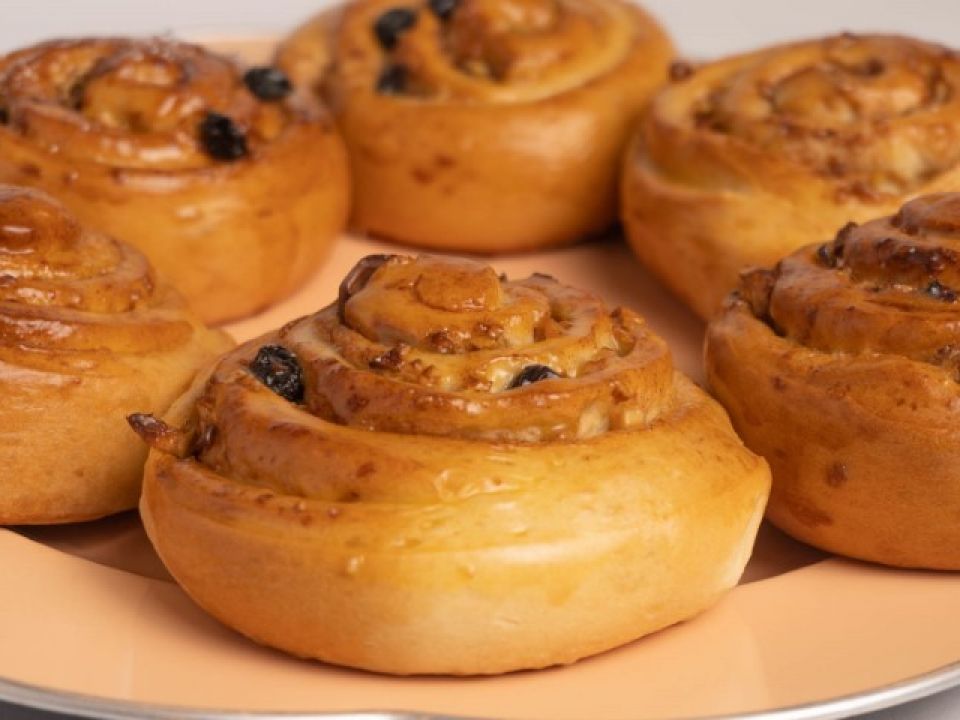 Roll de manzana semillas y canela*